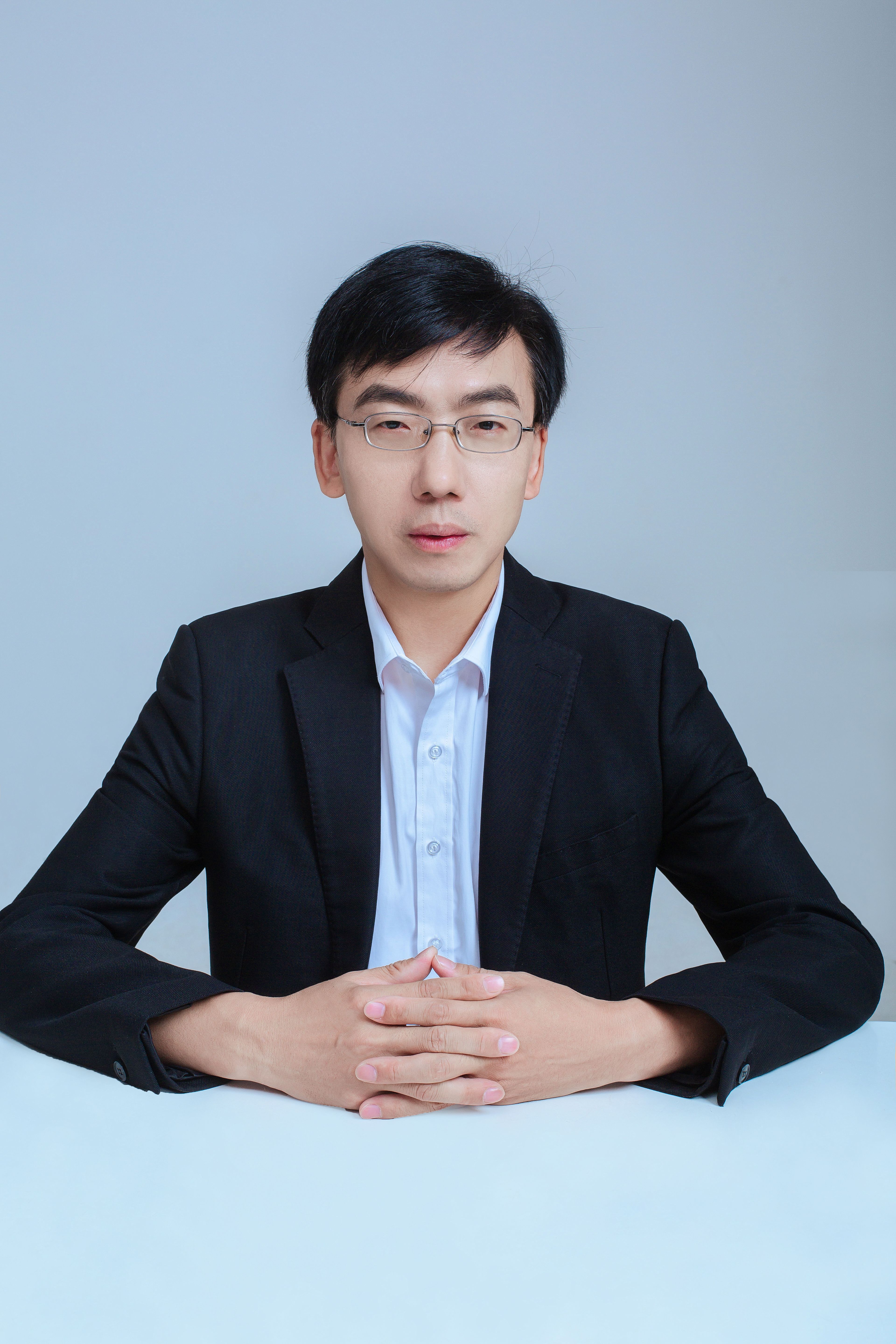 褚晓锐1 褚晓锐1