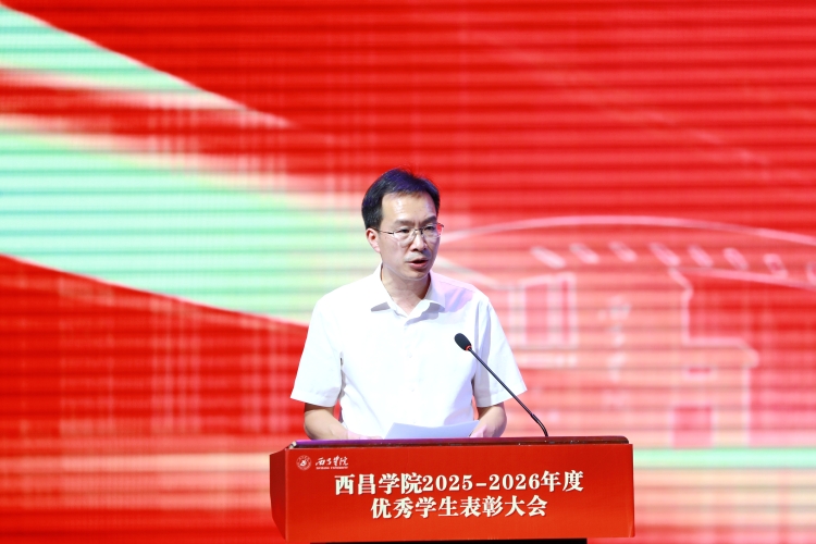 朱占元 (2) 朱占元 (2)